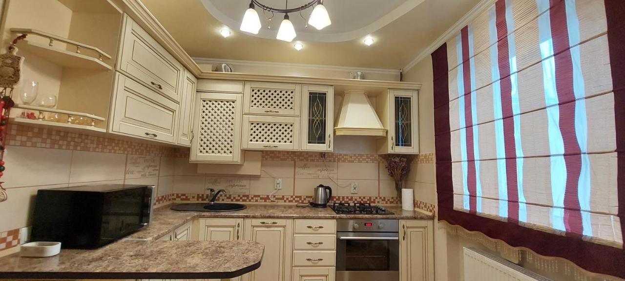 елітні біля трц порт-сіті Apartment Lutsk