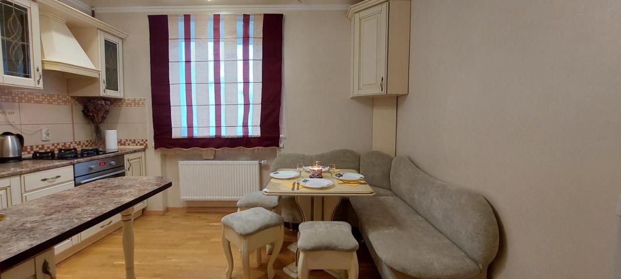 Apartment елітні біля трц порт-сіті Lutsk