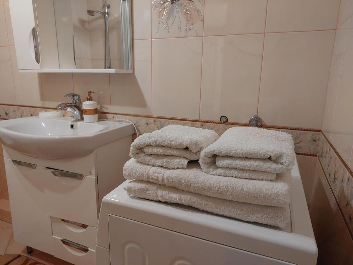 елітні біля трц порт-сіті Apartment *