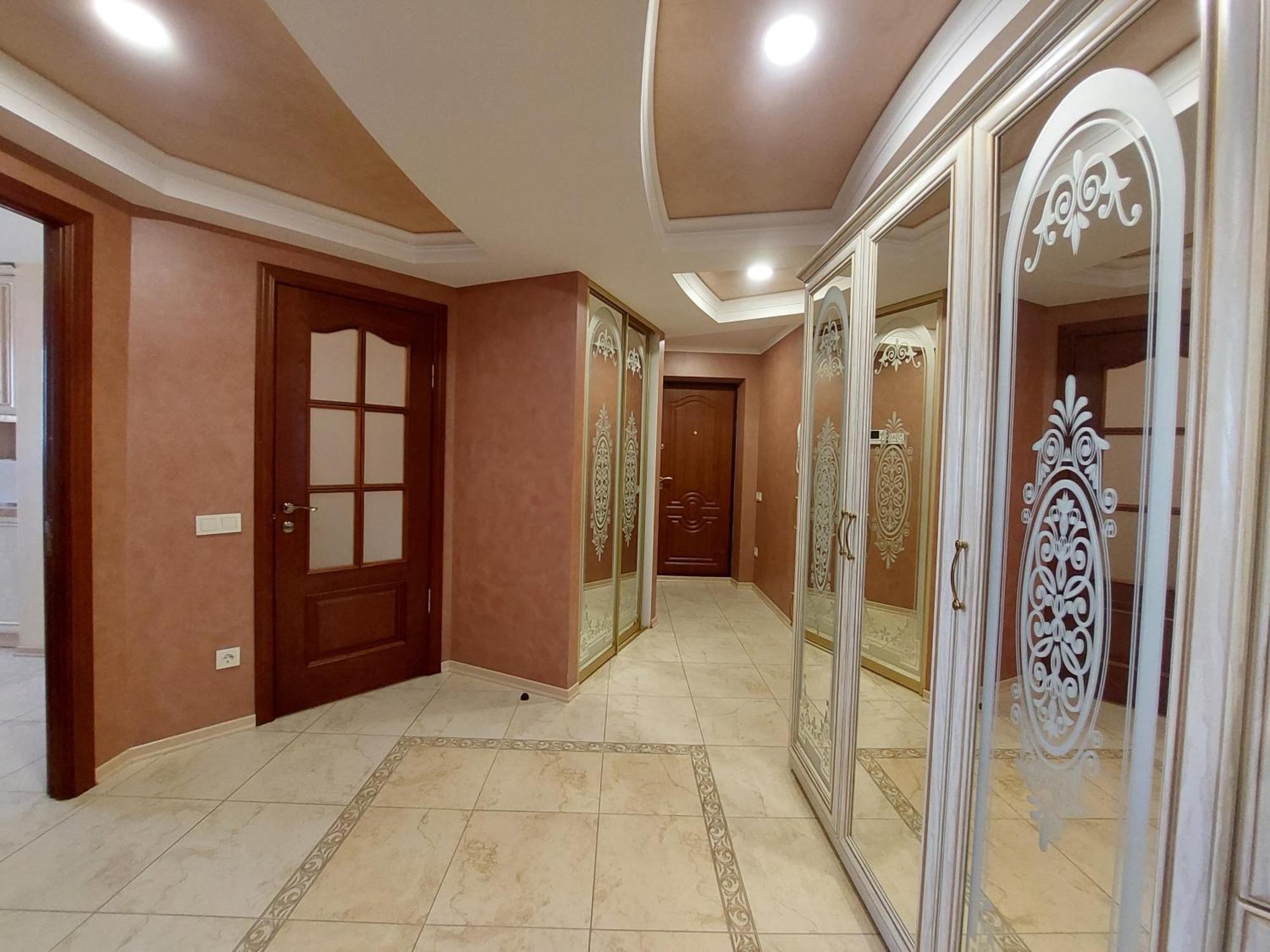 Apartment елітні біля трц порт-сіті *